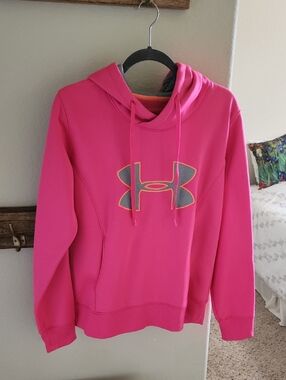 Under Armour Women’s Hot Pink Pullover Hoodie with Gray Logo